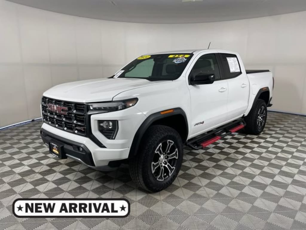 Used 2024 GMC Canyon AT4 Truck