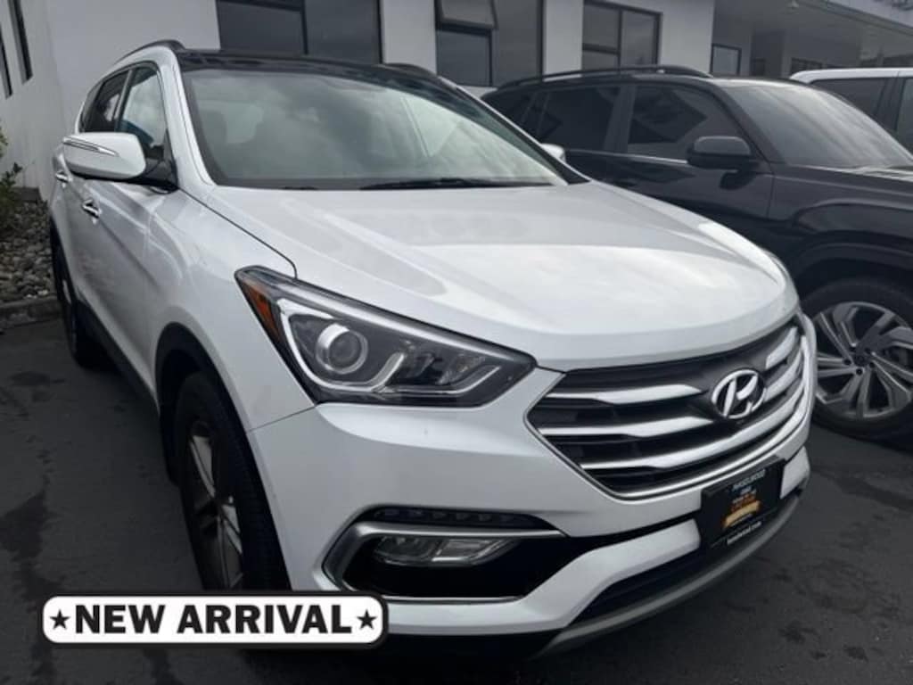 Used 2018 Hyundai Santa Fe Sport 2.4L SUV