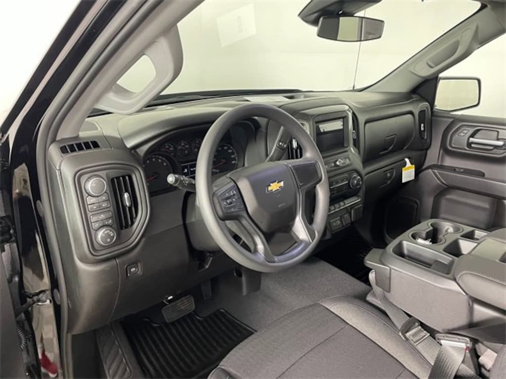 New 2026 Chevrolet Silverado 1500 Custom Truck