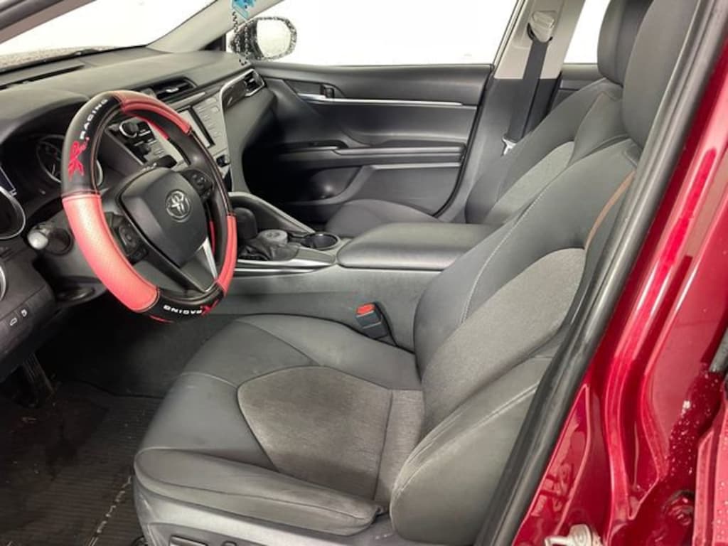 Used 2018 Toyota Camry LE