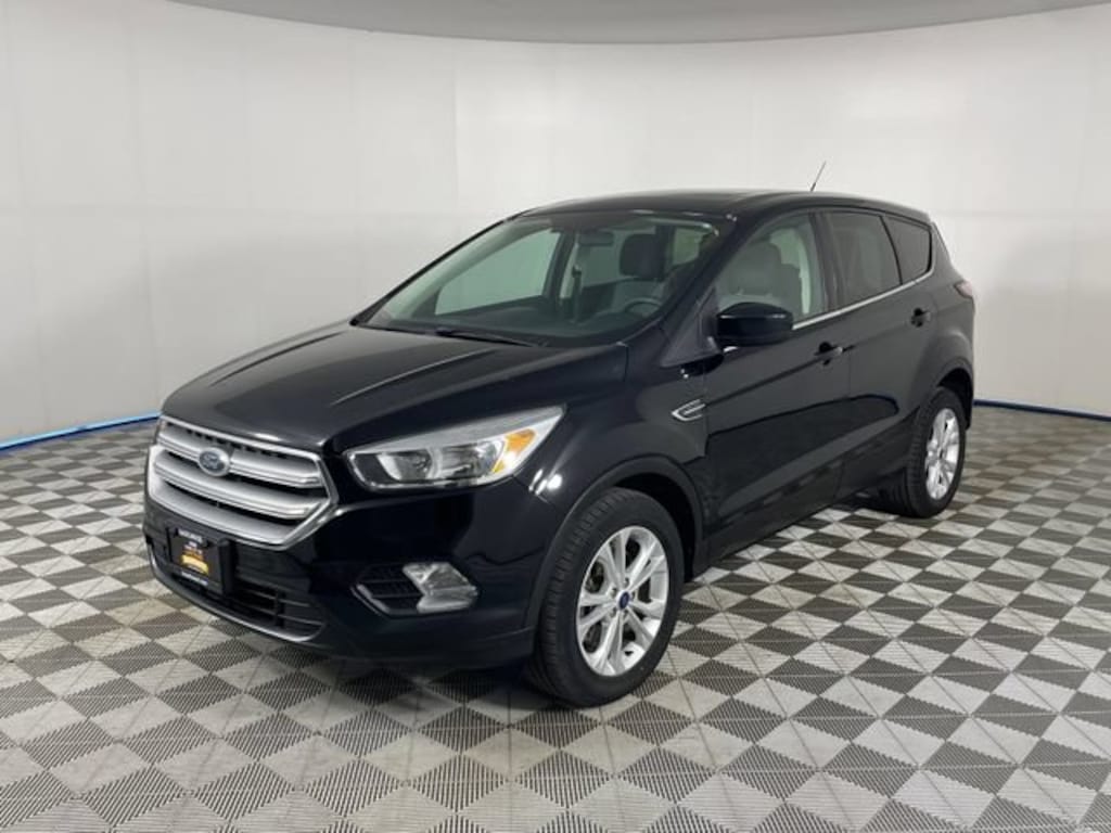 Used 2017 Ford Escape SE SUV