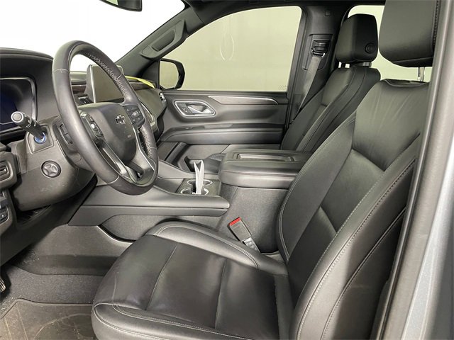 2022 Chevrolet Suburban Z71 photo 2
