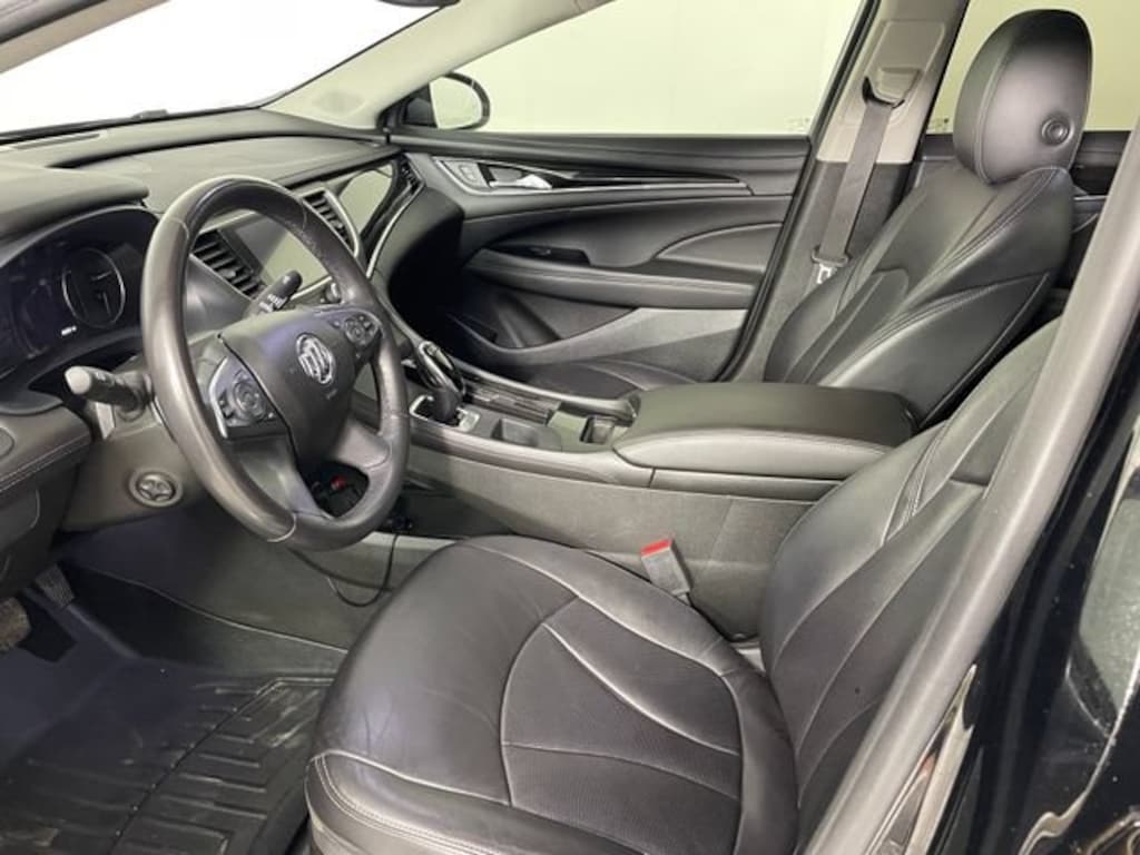 Used 2018 Buick Lacrosse Essence Car