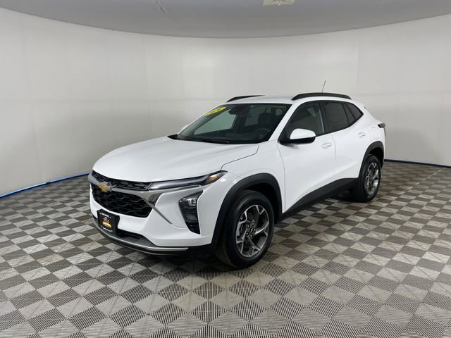 2026 Chevrolet Trax LT's photo