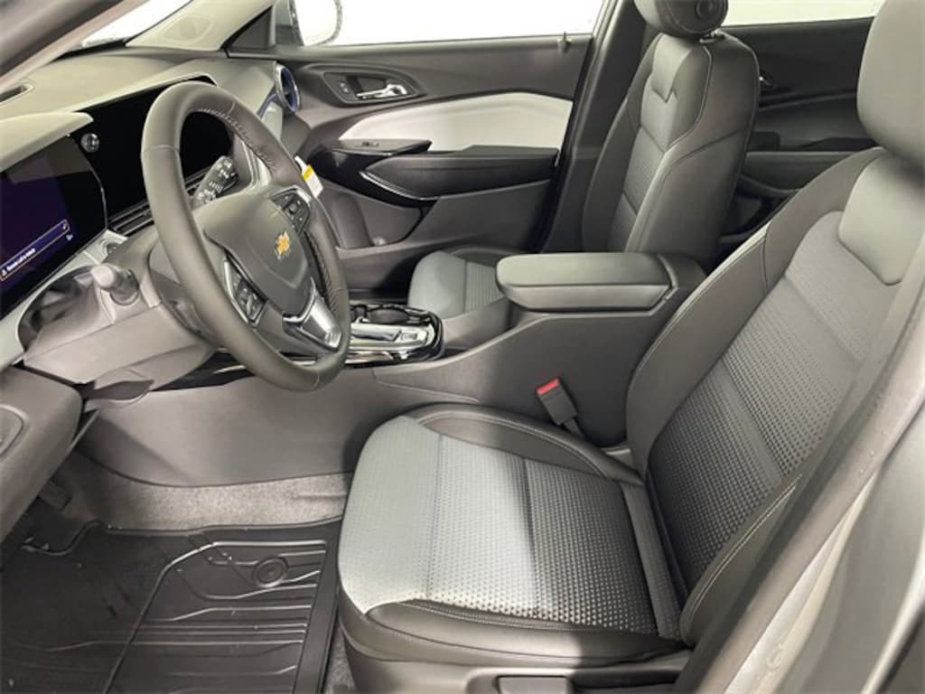 New 2026 Chevrolet Trax LT SUV