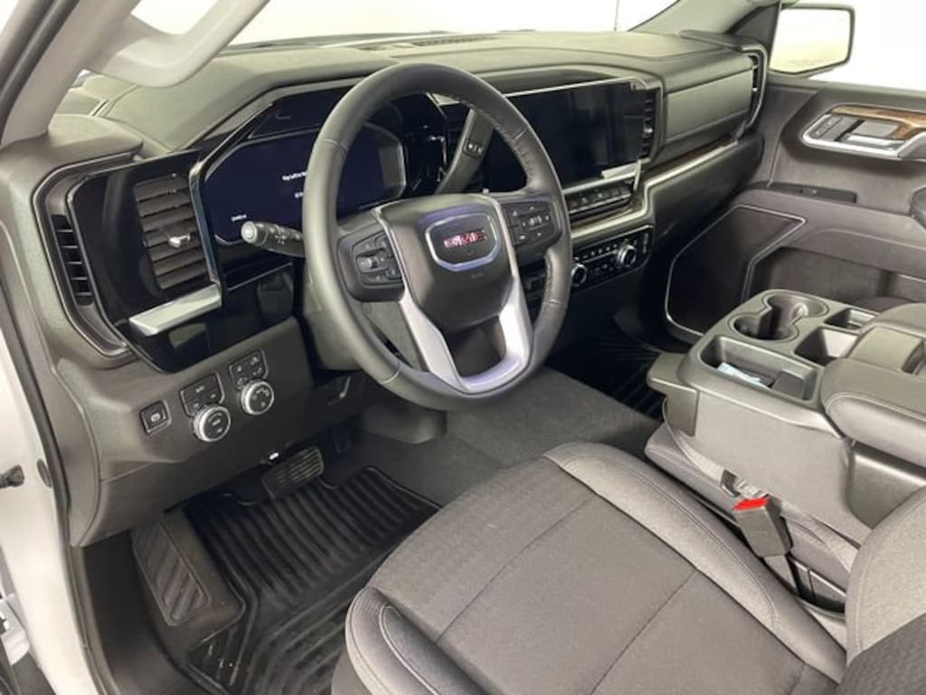Used 2026 GMC Sierra 1500 SLE Truck