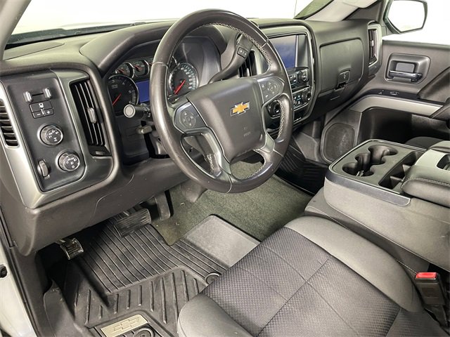 2016 Chevrolet Silverado 1500 LT photo 3