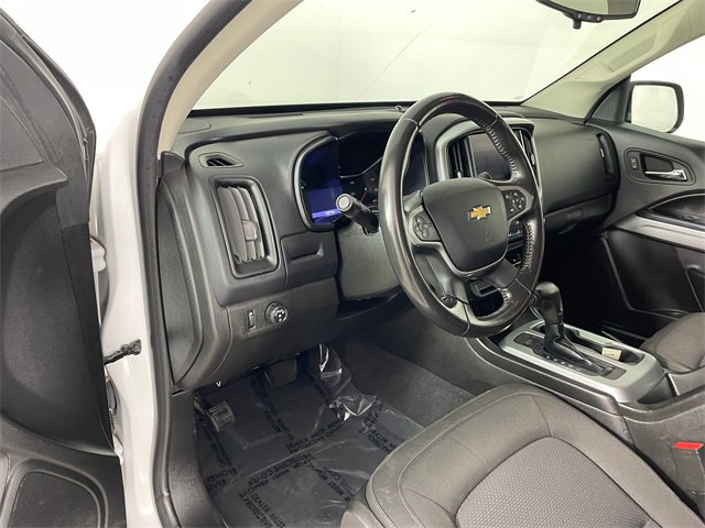 2020 Chevrolet Colorado LT photo 2