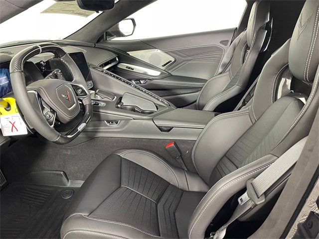 2025 Chevrolet Corvette E-Ray 3LZ Coupe photo 2