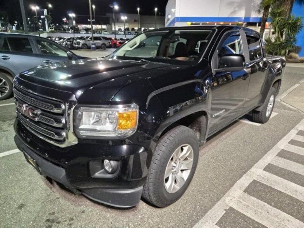 Used 2017 GMC Canyon 4WD SLE Truck