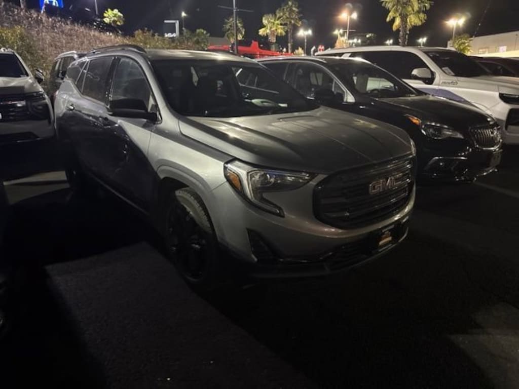 Used 2020 GMC Terrain SLE SUV