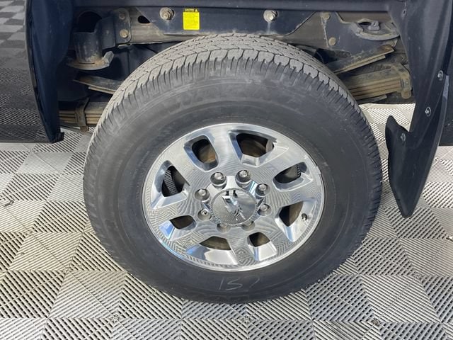 2011 Chevrolet Silverado 3500HD LTZ - Photo 19