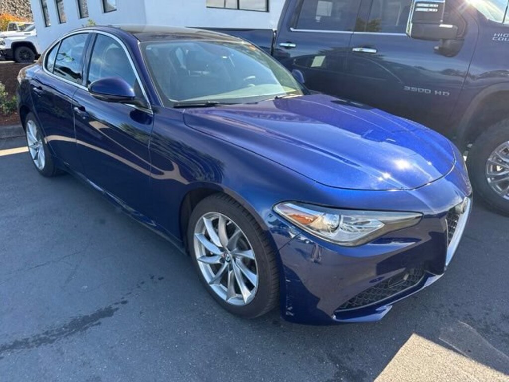 Used 2017 Alfa Romeo Giulia Ti AWD Sedan