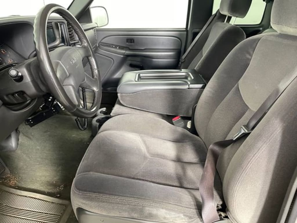 Used 2004 GMC Sierra 1500 SLE Truck