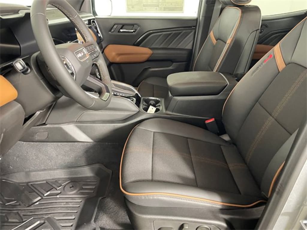 New 2026 GMC Canyon AT4 Truck