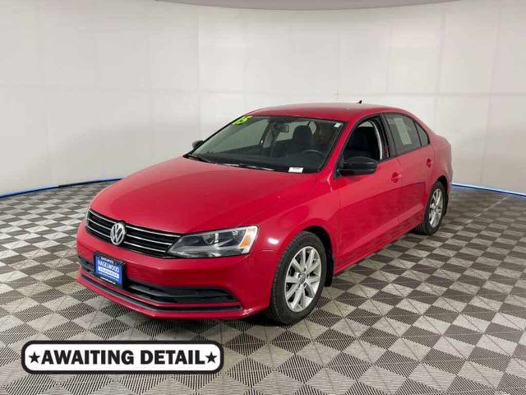 Used 2015 Volkswagen Jetta 1.8T SE Sedan