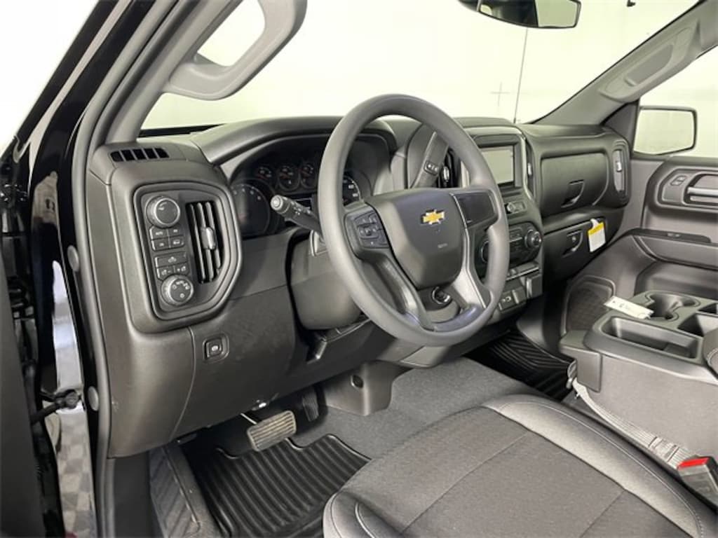 New 2026 Chevrolet Silverado 1500 Custom Truck