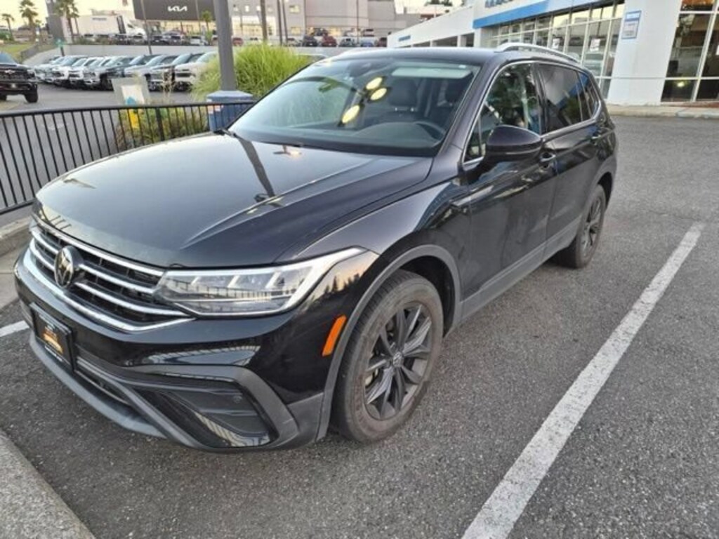 Used 2022 Volkswagen Tiguan 2.0T SE SUV