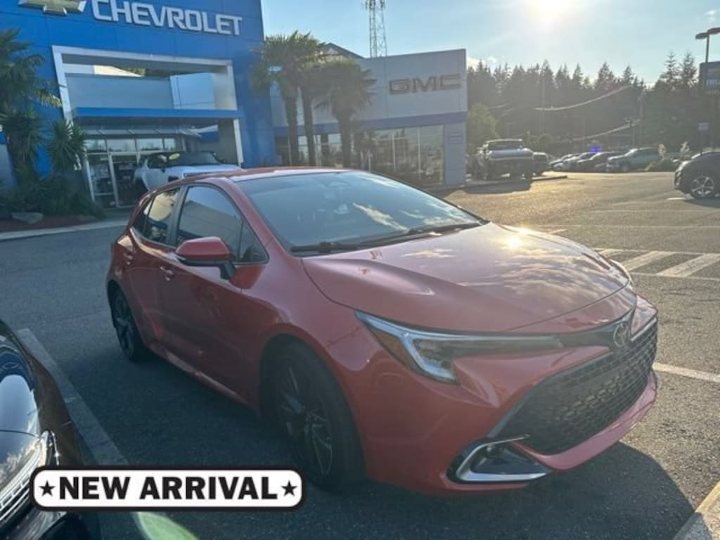 Used 2024 Toyota Corolla Hatchback XSE Hatchback