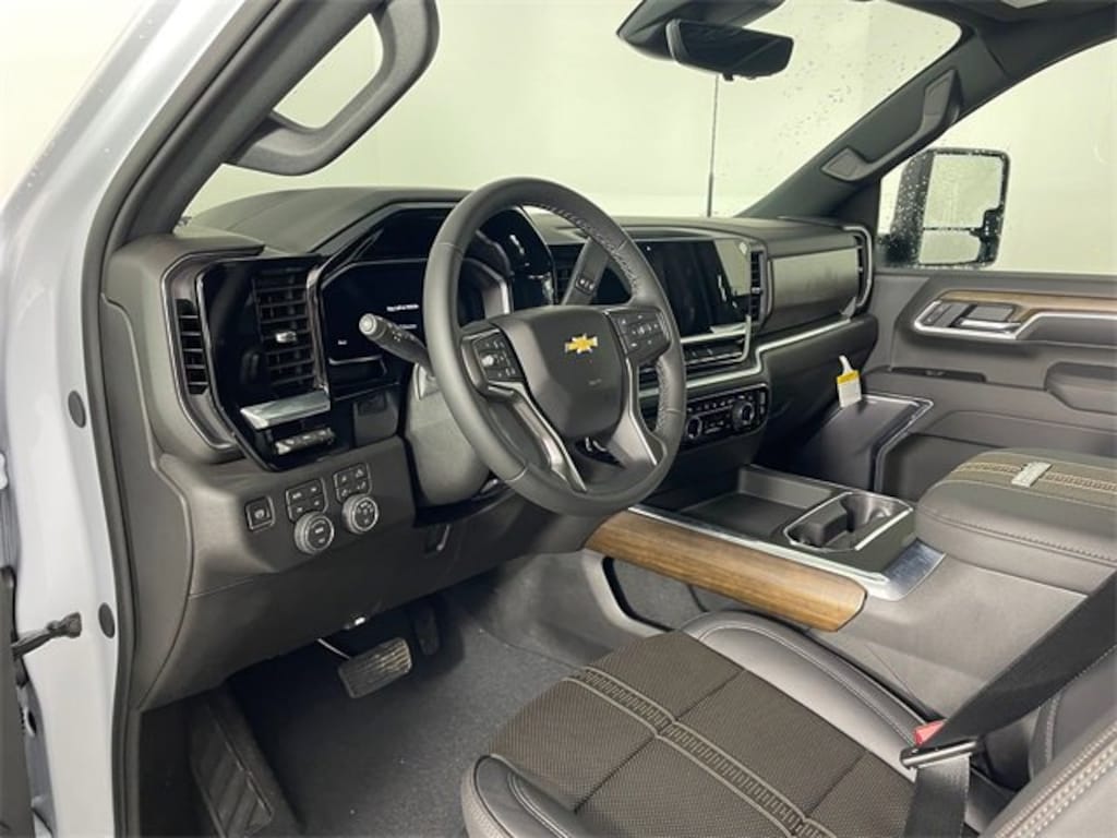 New 2026 Chevrolet Silverado 3500 HD High Country Truck