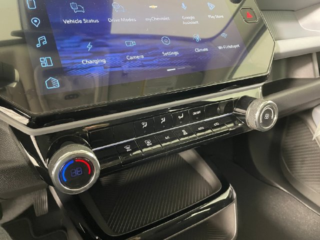 2027 Chevrolet Bolt LT - Photo 6