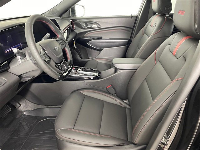 2026 Chevrolet Trax photo 2