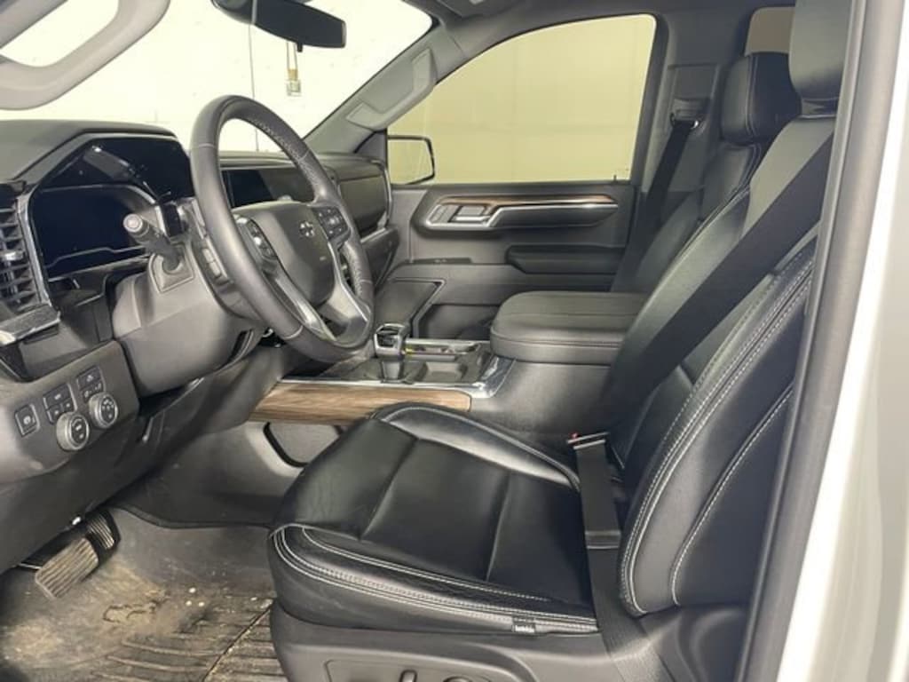 Used 2023 Chevrolet Silverado 1500 RST Truck
