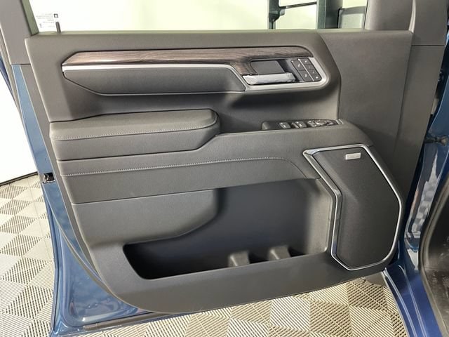 2026 Chevrolet Silverado 2500 HD LTZ - Photo 12