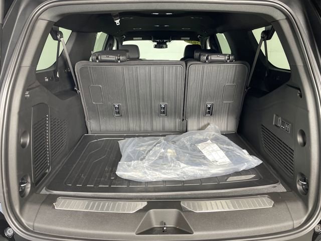 2026 GMC Yukon XL Denali - Photo 14