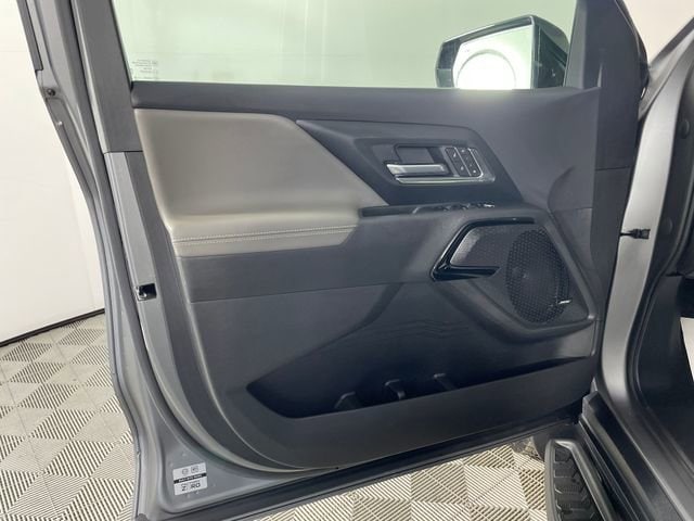 2026 Chevrolet Silverado EV Trail Boss - Photo 16