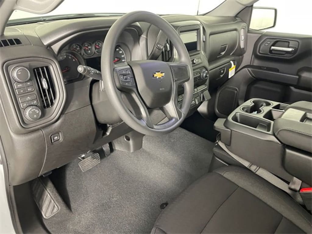 New 2026 Chevrolet Silverado 1500 Custom Truck