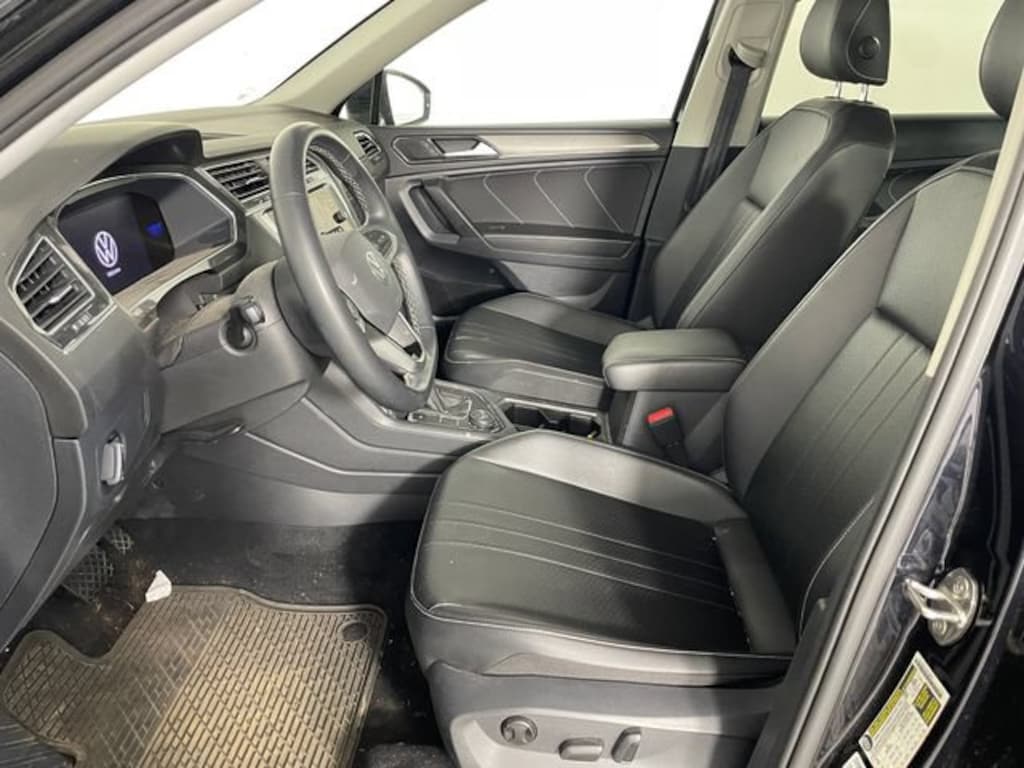 Used 2022 Volkswagen Tiguan 2.0T SE SUV
