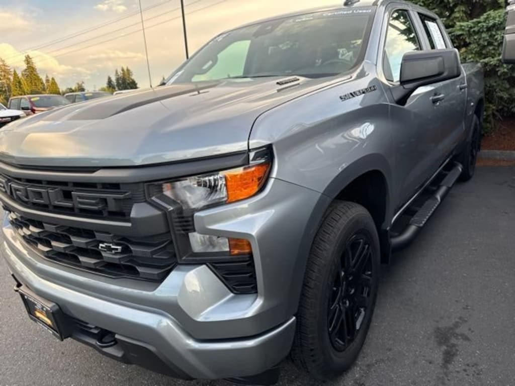 Used 2025 Chevrolet Silverado 1500 Custom Truck