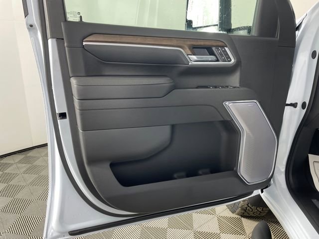 2026 Chevrolet Silverado 3500 HD High Country - Photo 15