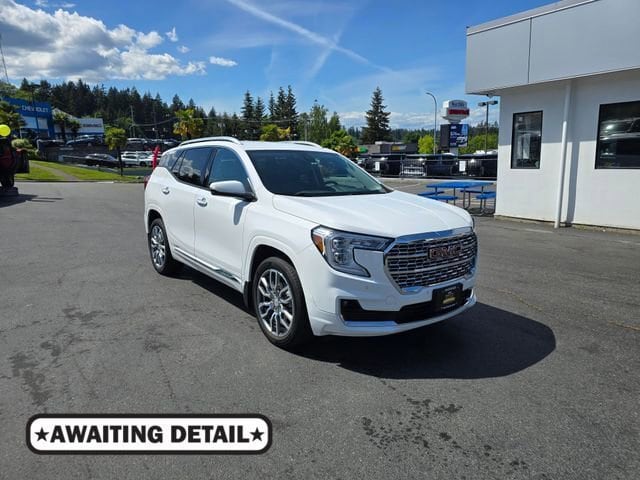 2022 GMC Terrain Denali AWD's photo