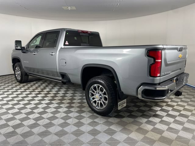 2026 Chevrolet Silverado 3500HD LTZ - Photo 22