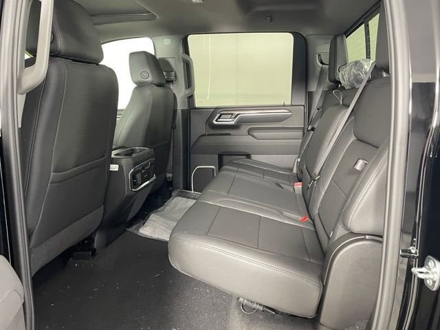 2026 Chevrolet Silverado 2500 HD LTZ - Photo 6