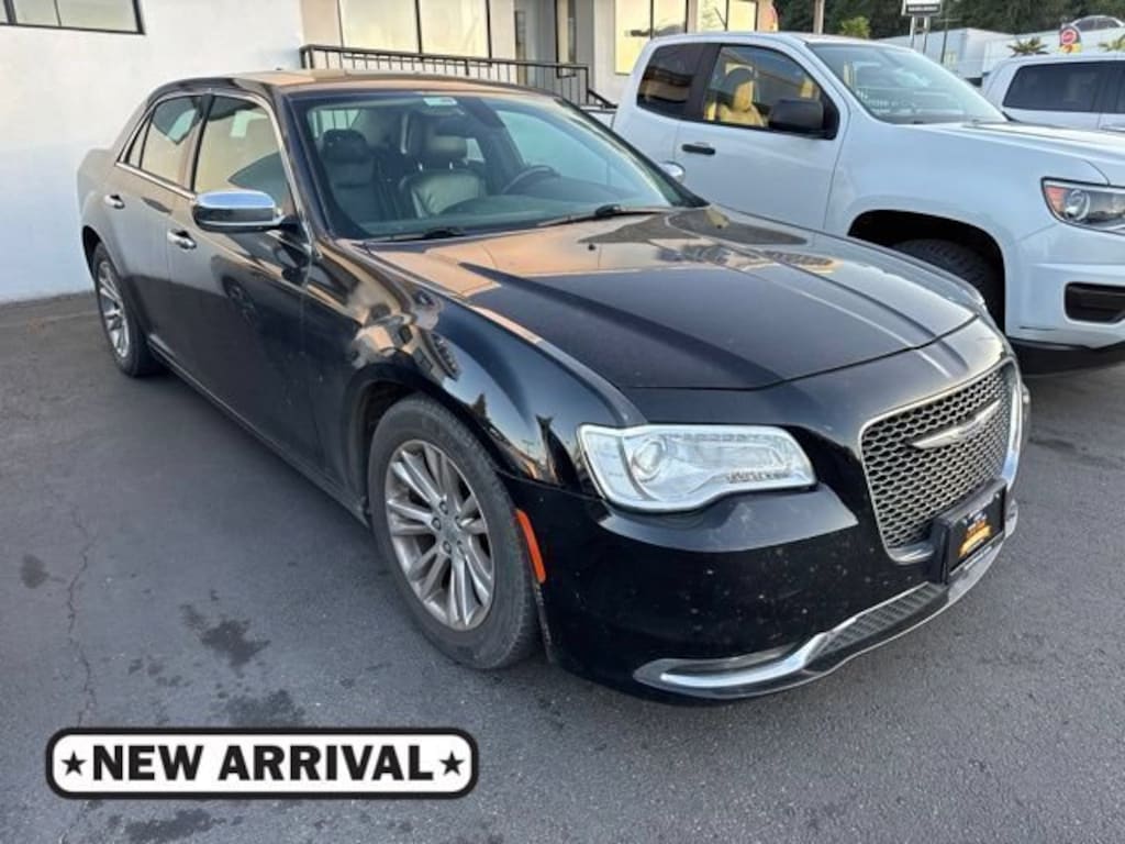 Used 2016 Chrysler 300C 300C Sedan