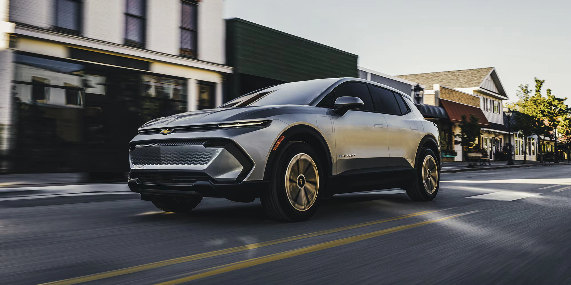 A dynamic image of the 2026 Chevrolet Equinox EV.