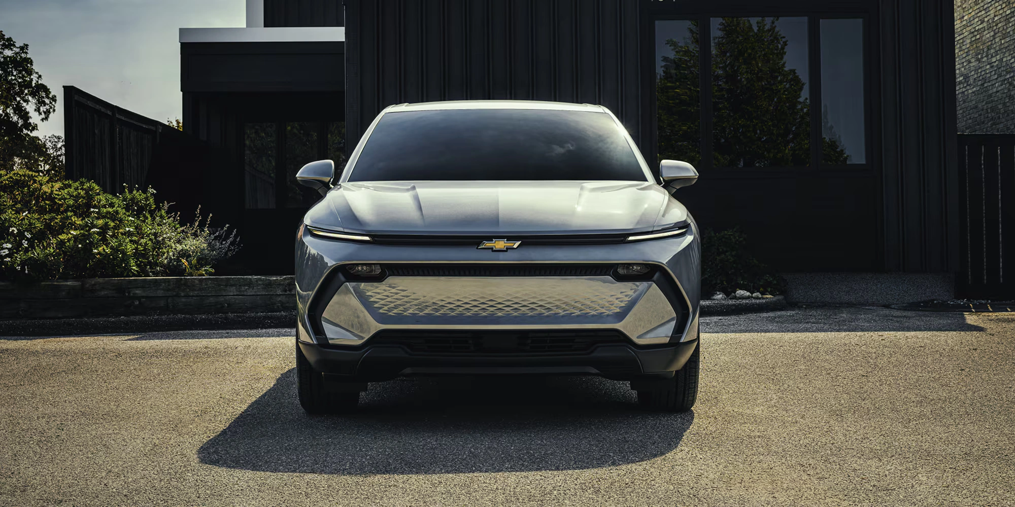 First Impressions: Modern EV Styling with Everyday Practicality