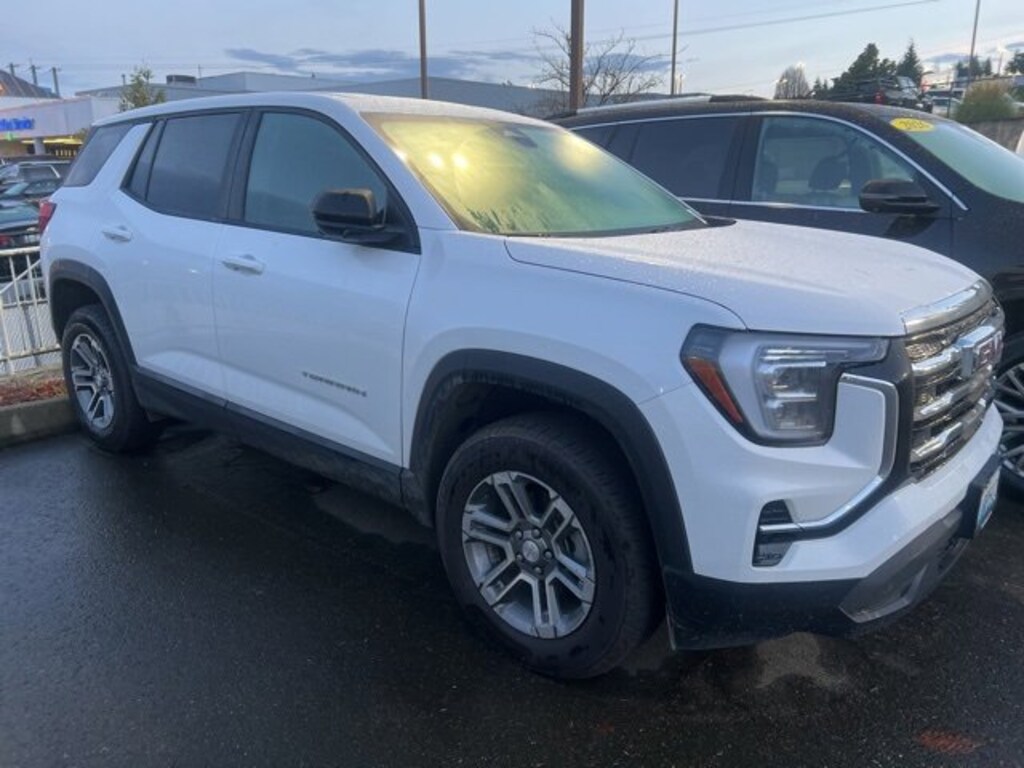 Used 2026 GMC Terrain Elevation SUV