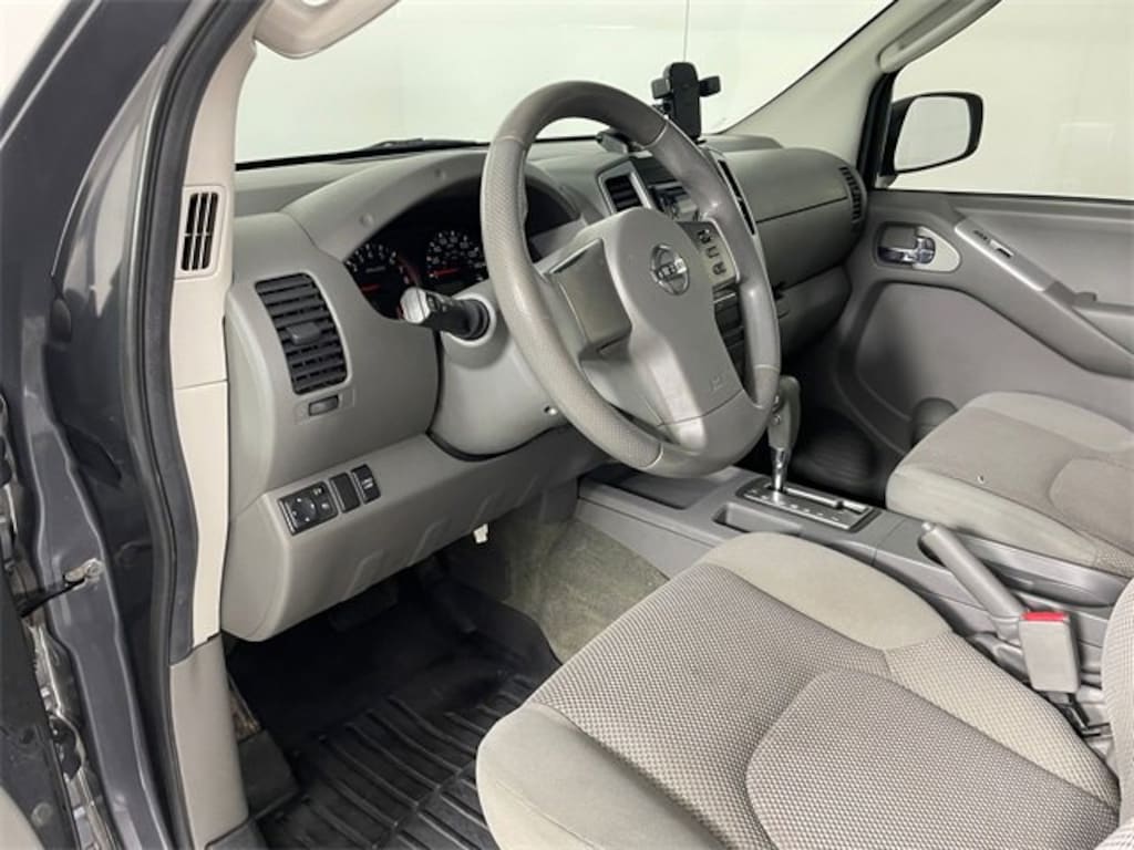 Used 2010 Nissan Frontier SE