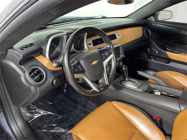 2013 Chevrolet Camaro SS photo 3