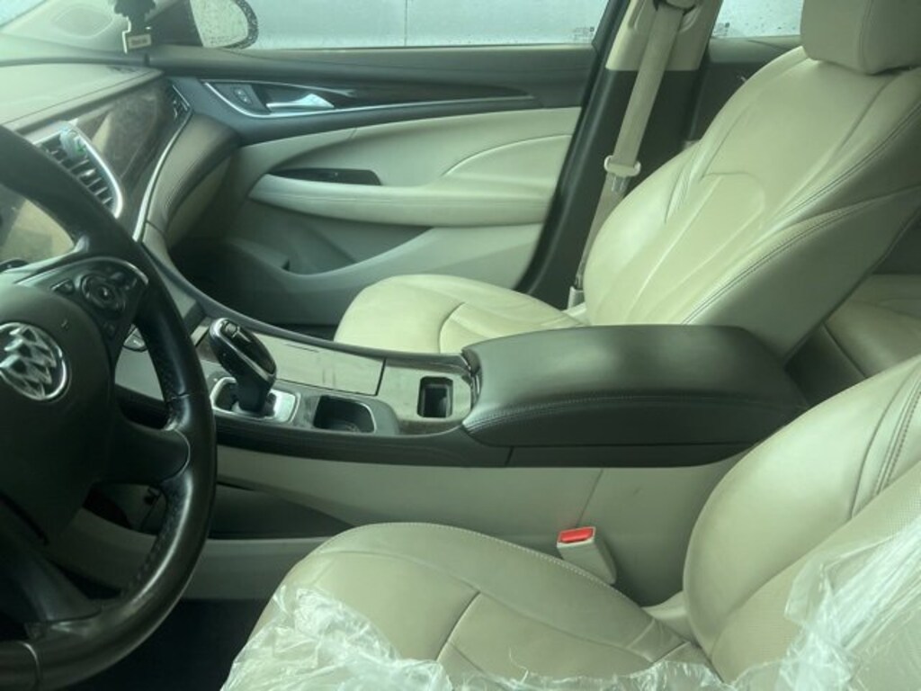 Used 2018 Buick Lacrosse Essence Car