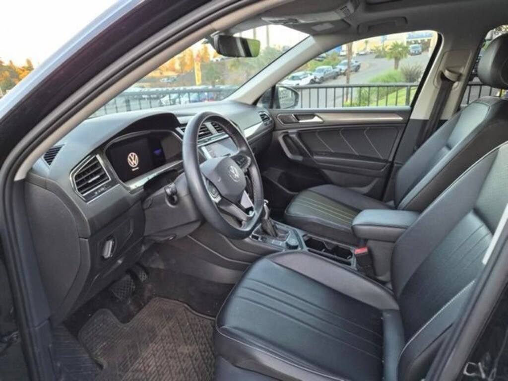 Used 2022 Volkswagen Tiguan 2.0T SE SUV