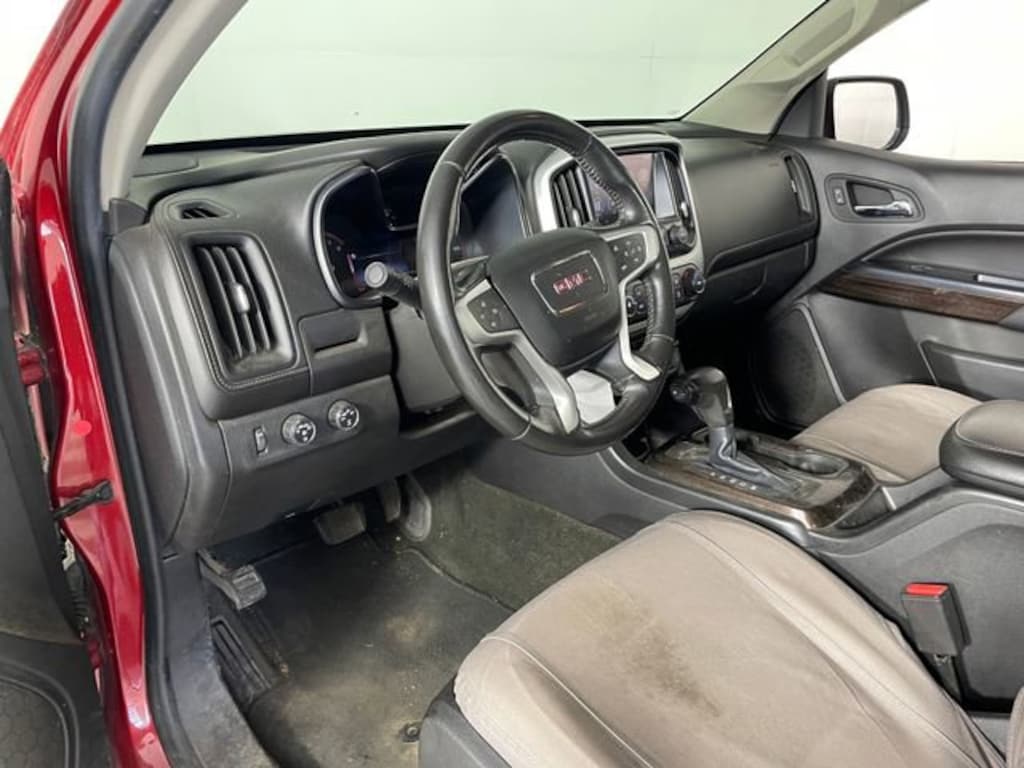 Used 2015 GMC Canyon 4WD SLE Truck