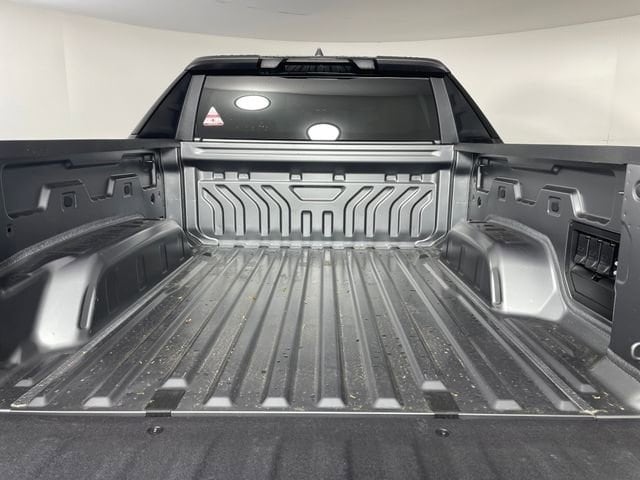 2026 Chevrolet Silverado EV Trail Boss - Photo 18