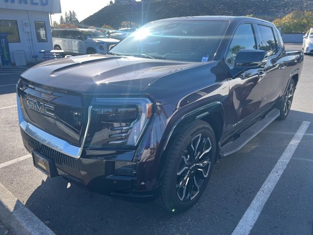 2025 Gmc Sierra EV Denali photo 2