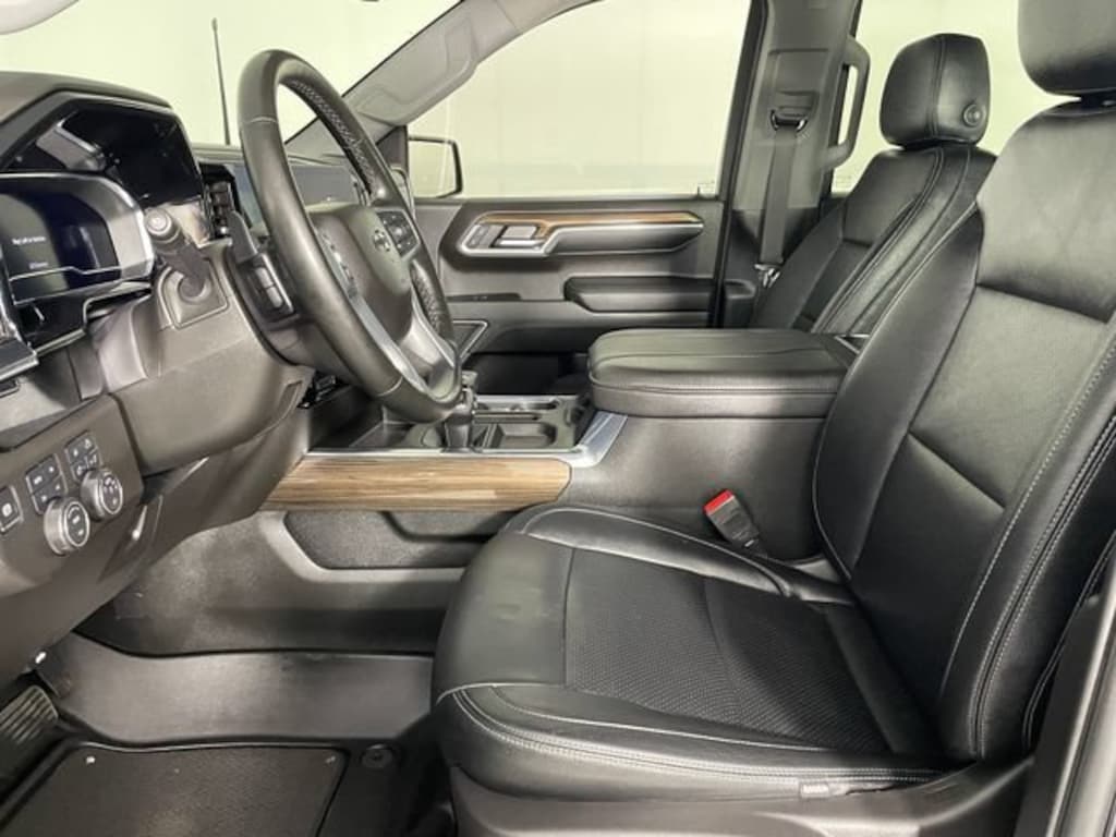 Used 2024 Chevrolet Silverado 1500 RST Truck