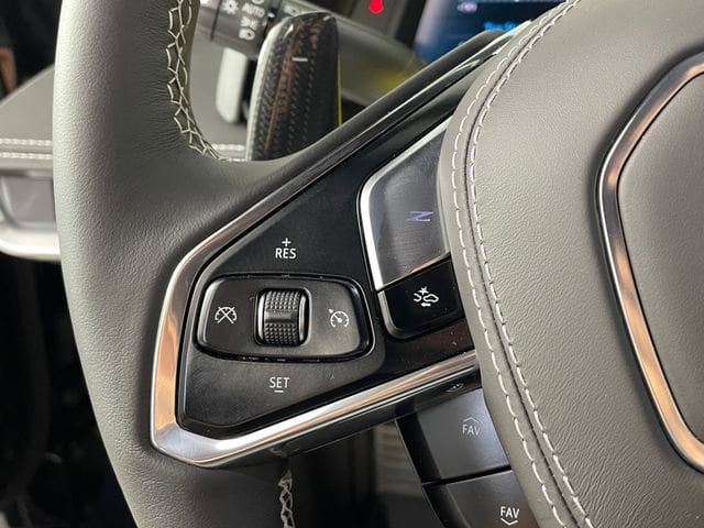 2025 Chevrolet Corvette 3LZ - Photo 12